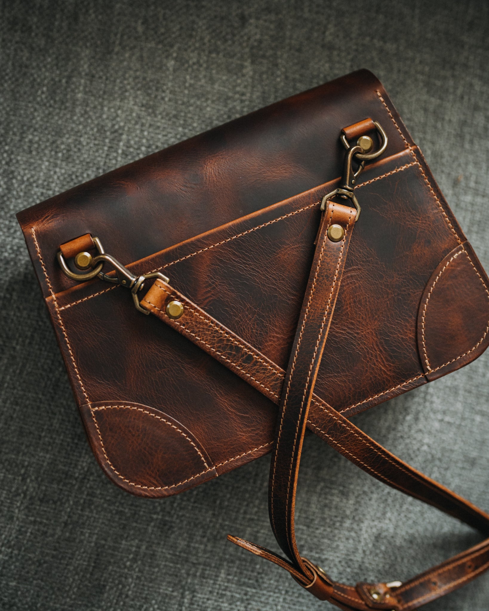 The Traveler Crossbody Bag