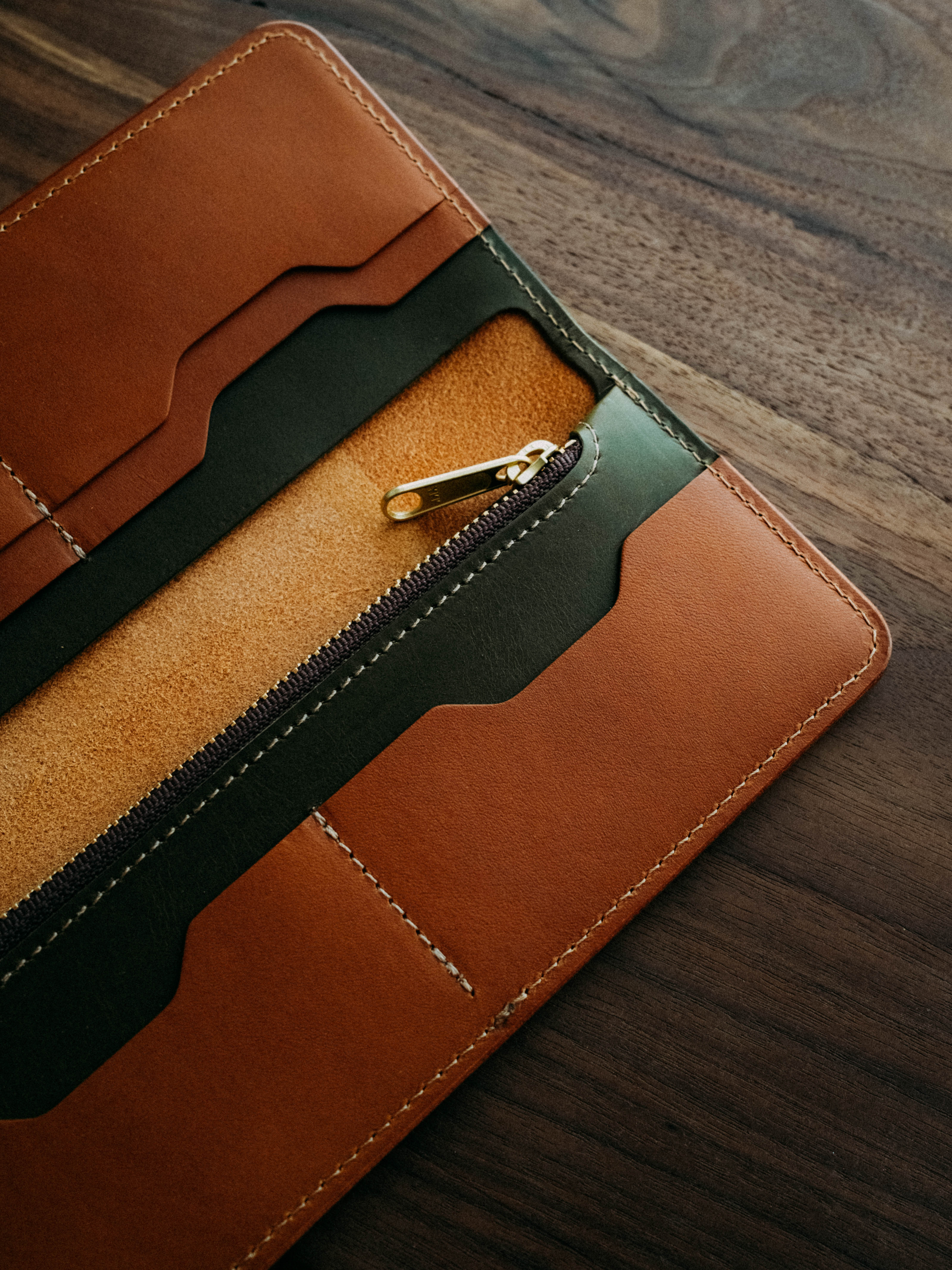 THE LONG WALLET