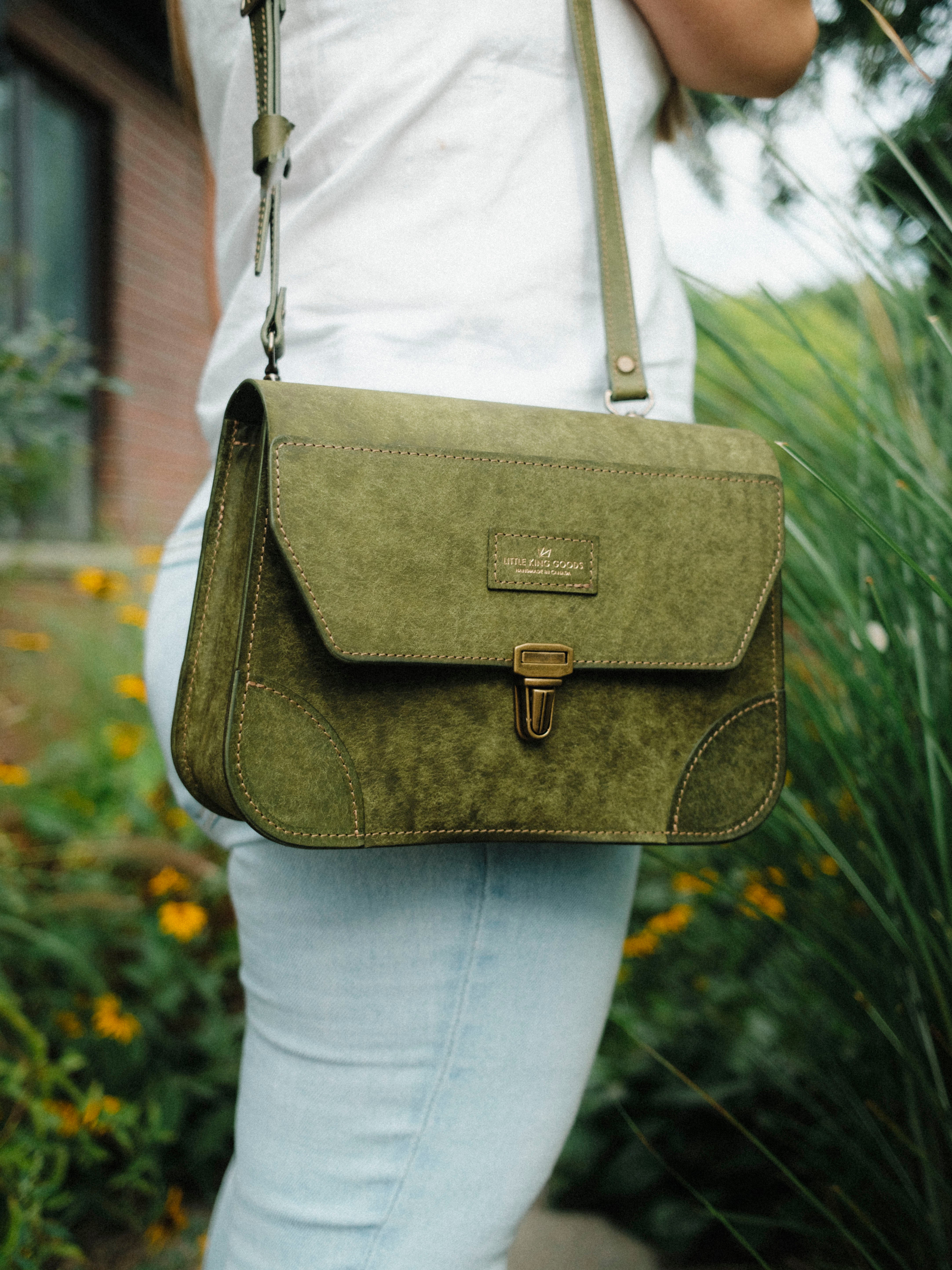 The Traveler Crossbody Bag - Italian Pueblo