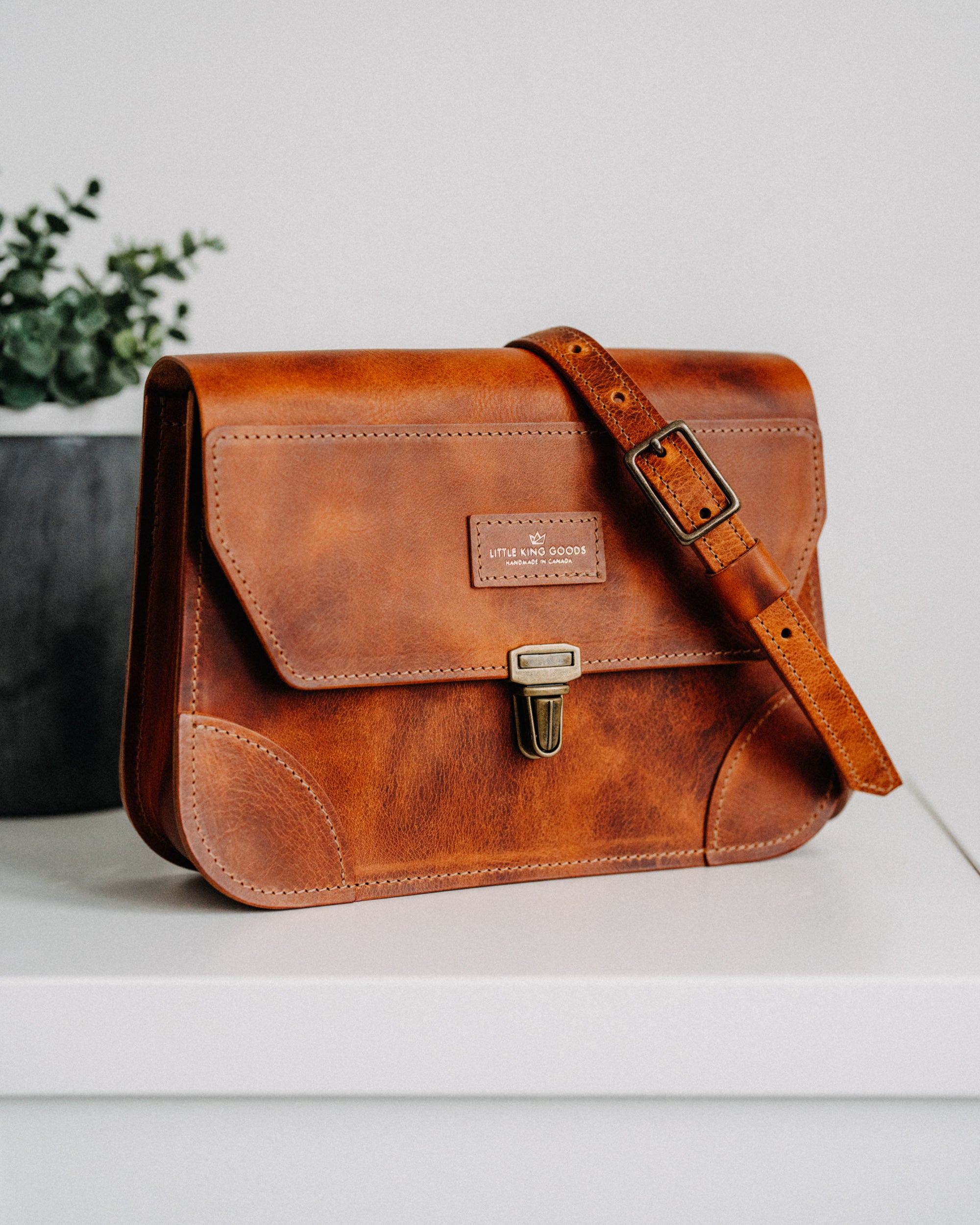 The Traveler Crossbody Bag