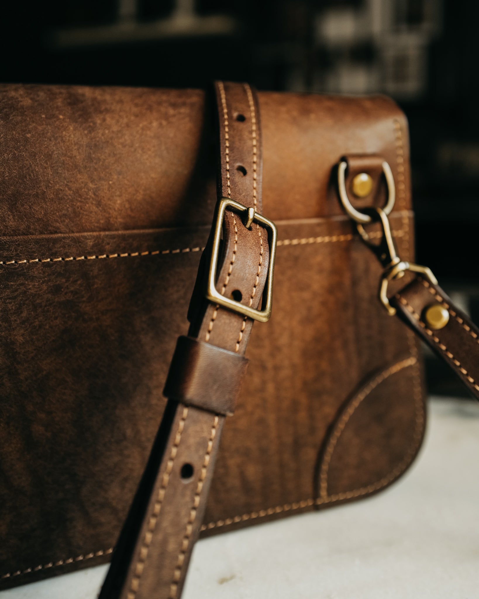 The Traveler Crossbody Bag - Italian Pueblo