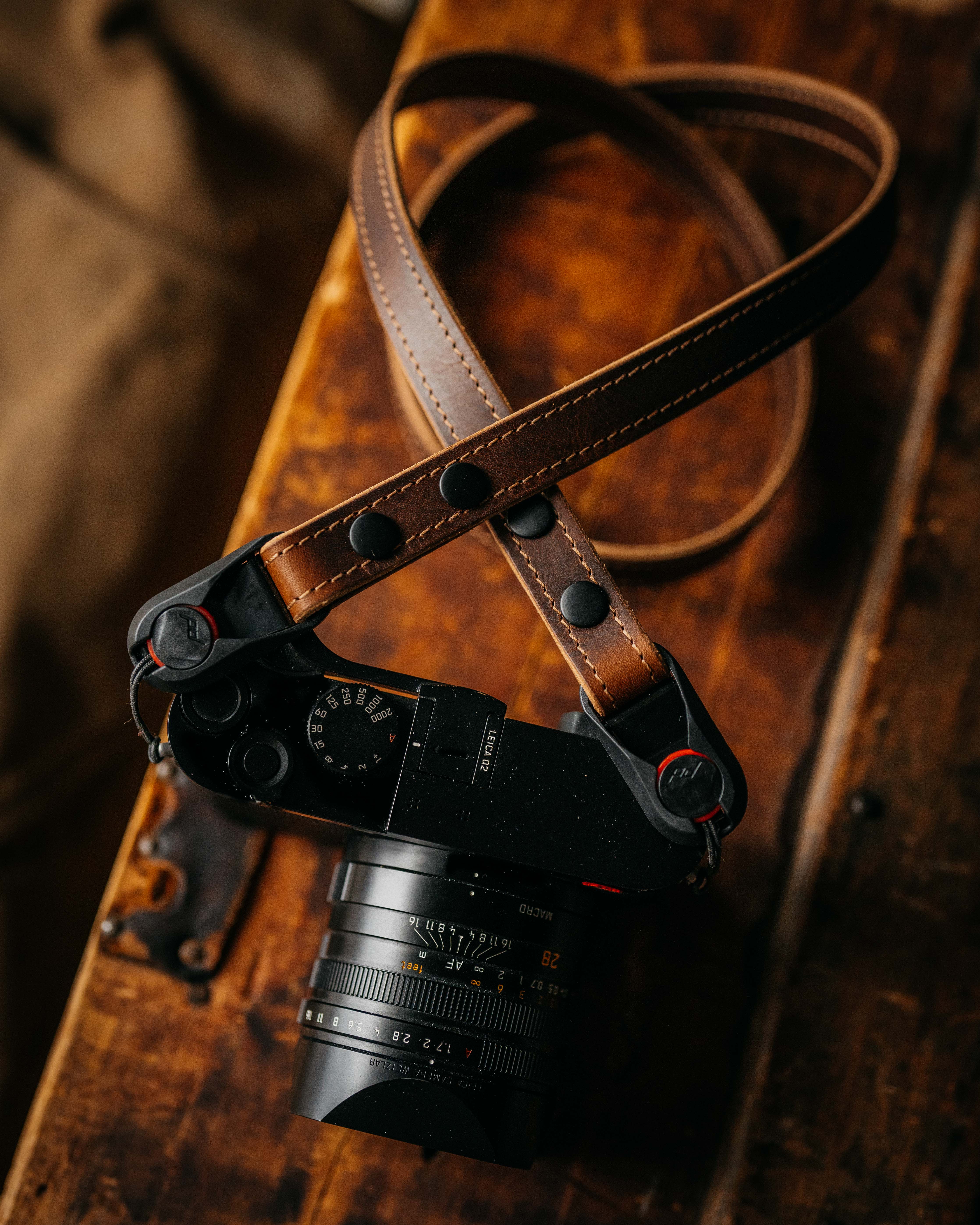 LKG - CAMERA STRAP (RUGGED TAN)