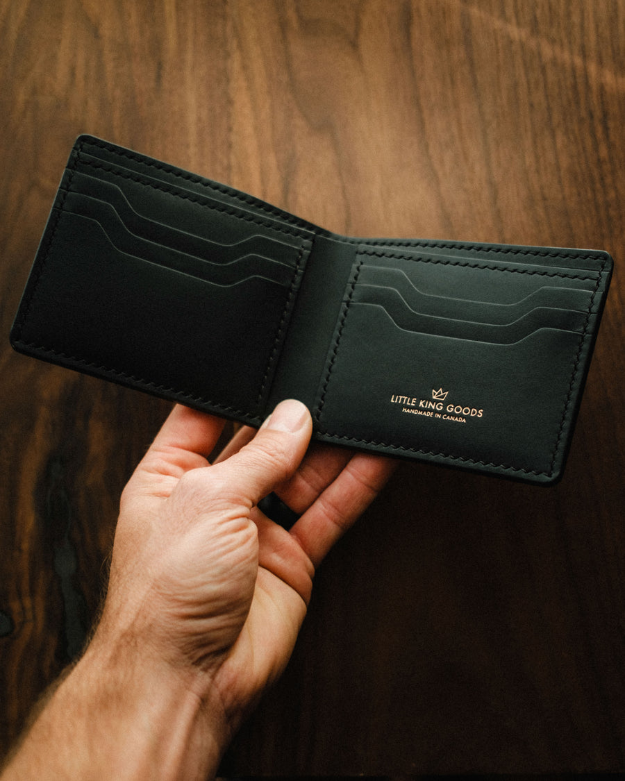 The finished Black Minerva wallet