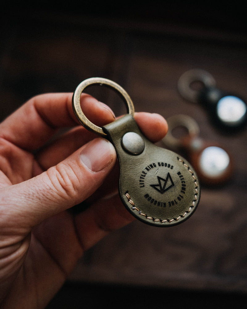 Apple AirTag Leather Key Ring – Little King Goods