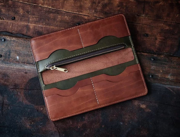 THE LONG WALLET - OLIVE & BUCK BROWN