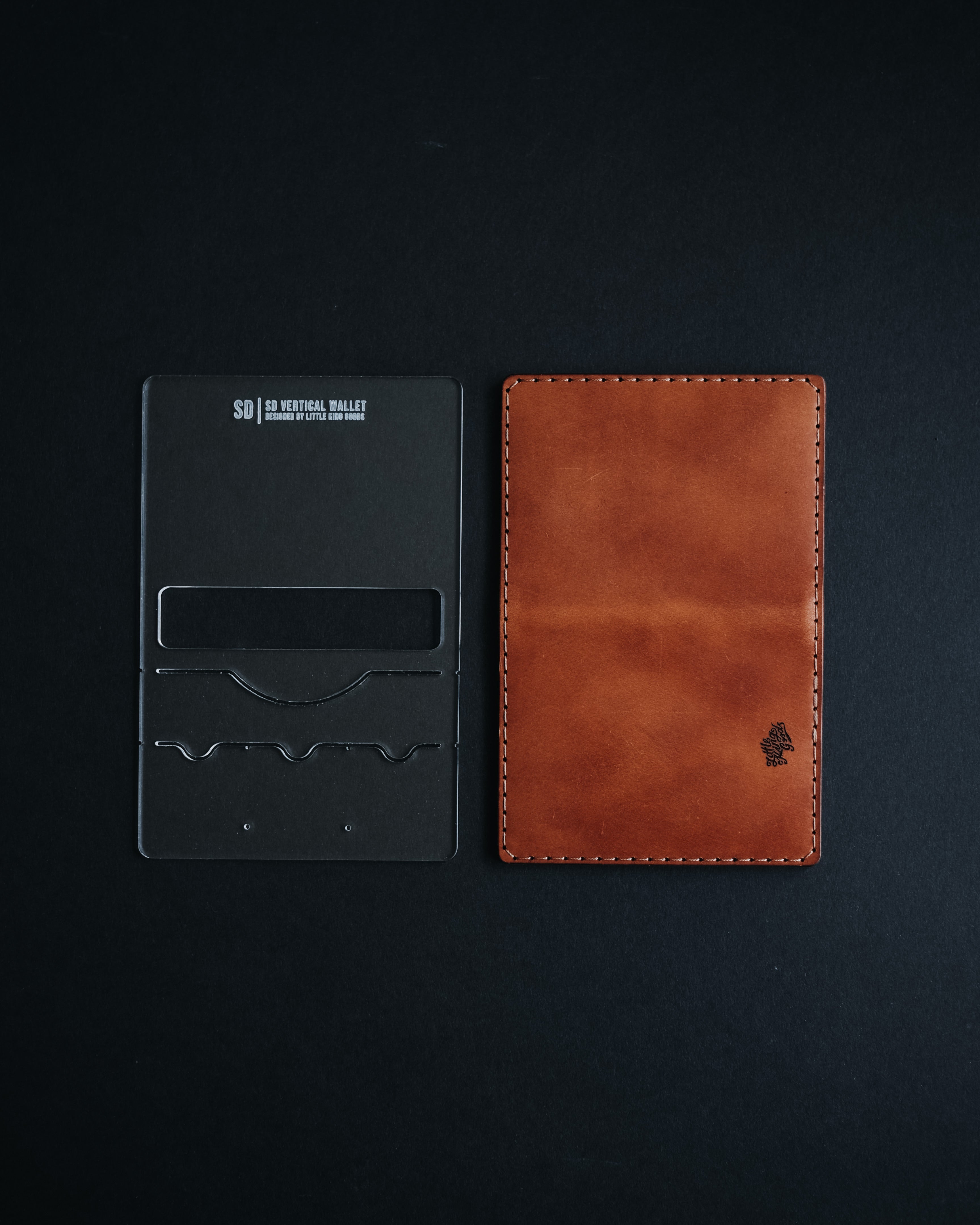 SD Vertical Wallet - (Acrylic Template)