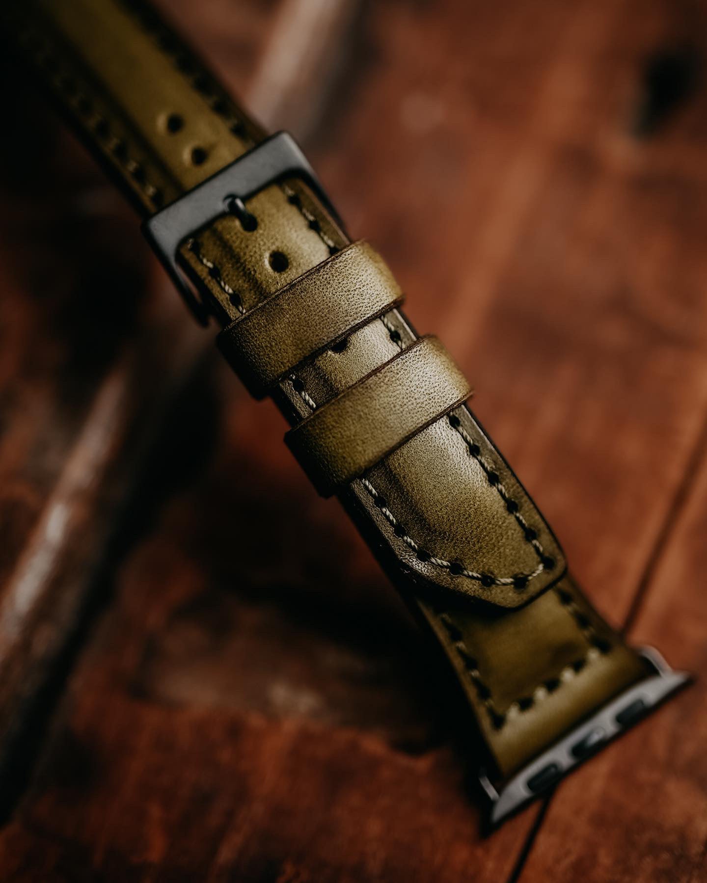 LKG APPLE WATCH STRAP - Olive