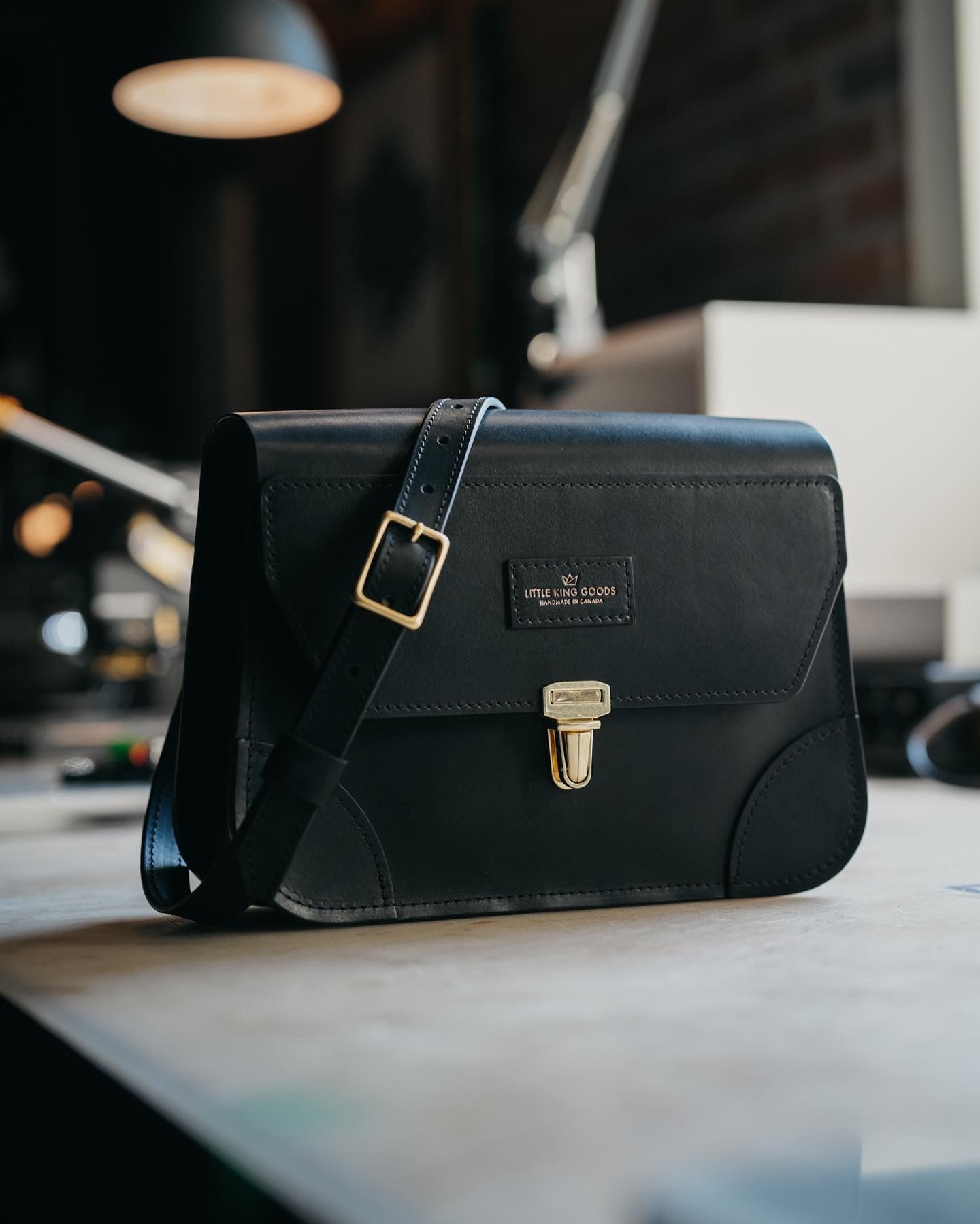 The Traveler Crossbody Bag - Black & Gold