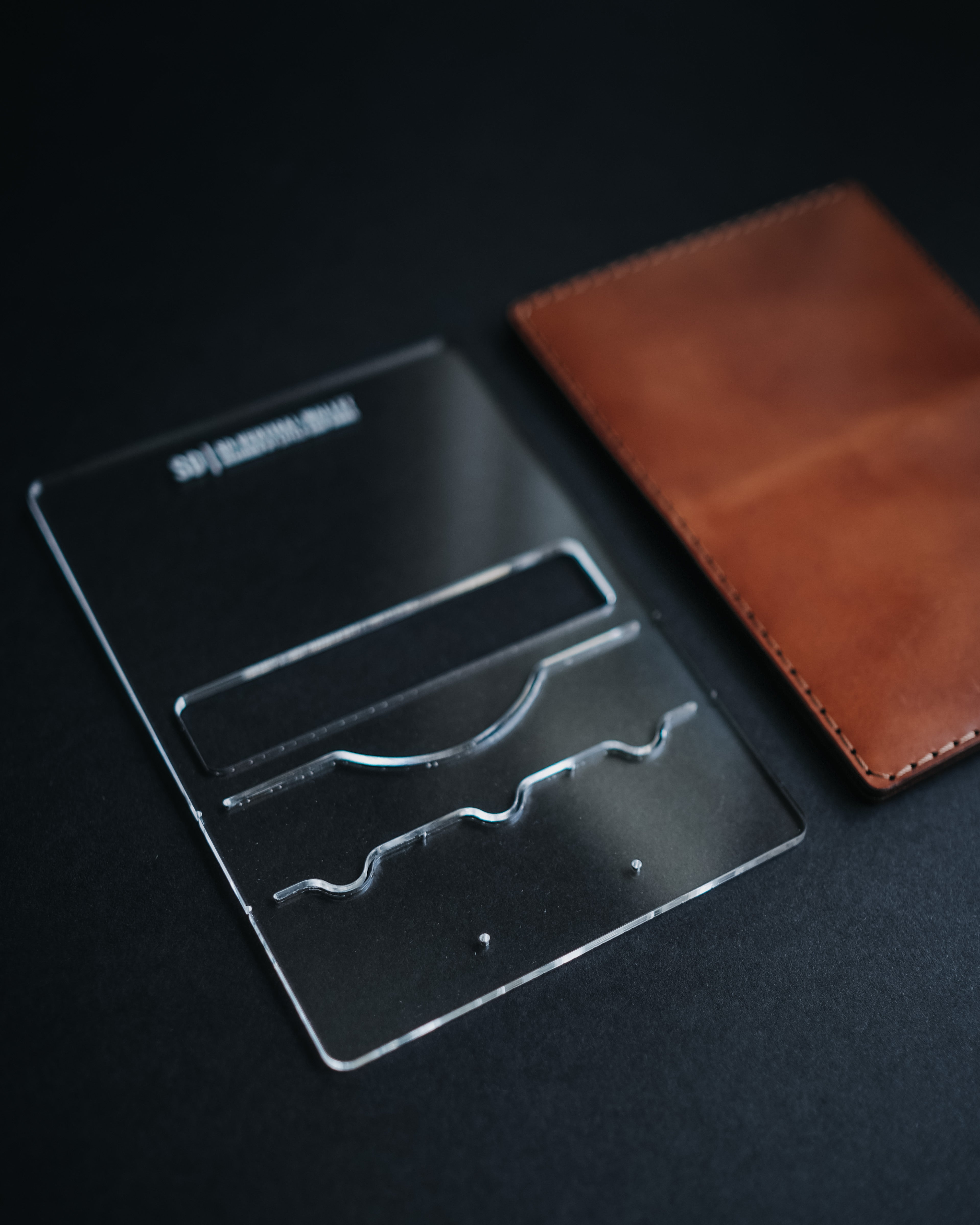 SD Vertical Wallet - (Acrylic Template)